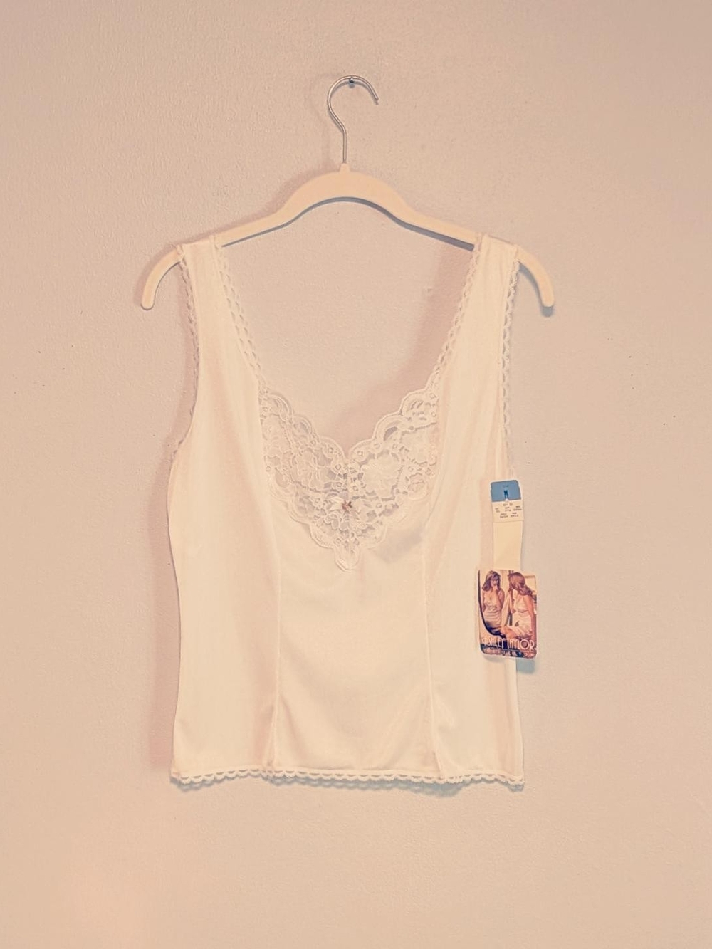 VINTAGE ASHLEY TAYLOR COLLECTION White Lace-Trim Camisole Women's Size Medium